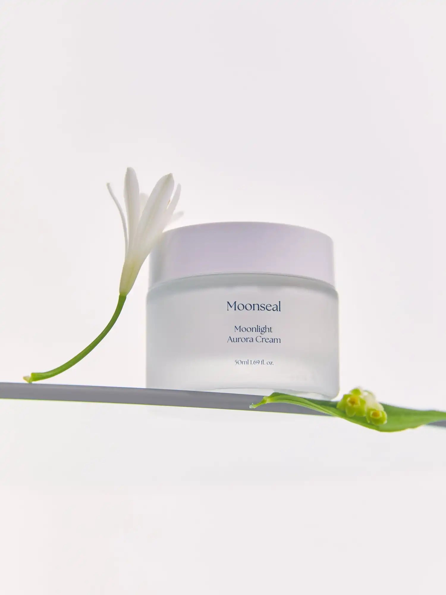 Crema Moonseal